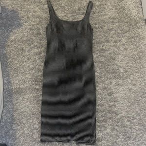Black and white stripe bodycon dress